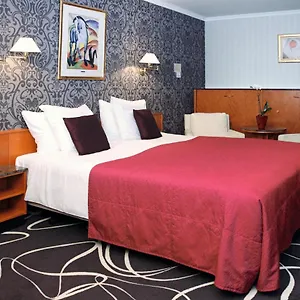 Hotel International
