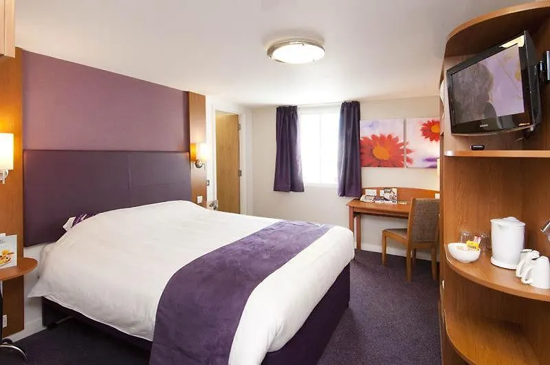Premier Inn Edinburgh Hotel